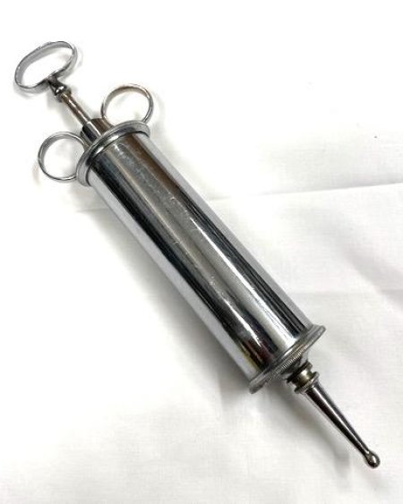 Ear syringe